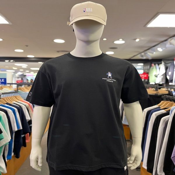 [하프클럽][NBA] [빠른 출고] NBA PHI 캐릭터 루즈핏 반팔 티셔츠 N222TS122Z19