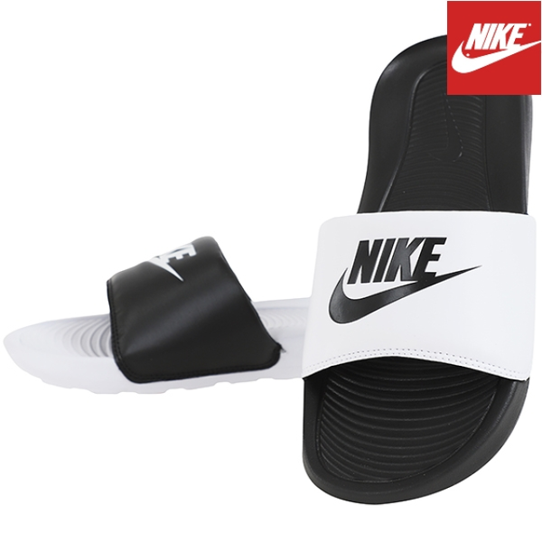 [하프클럽][나이키] [정품] 나이키 빅토리 원 믹스 슬라이드 (DD0234-100)